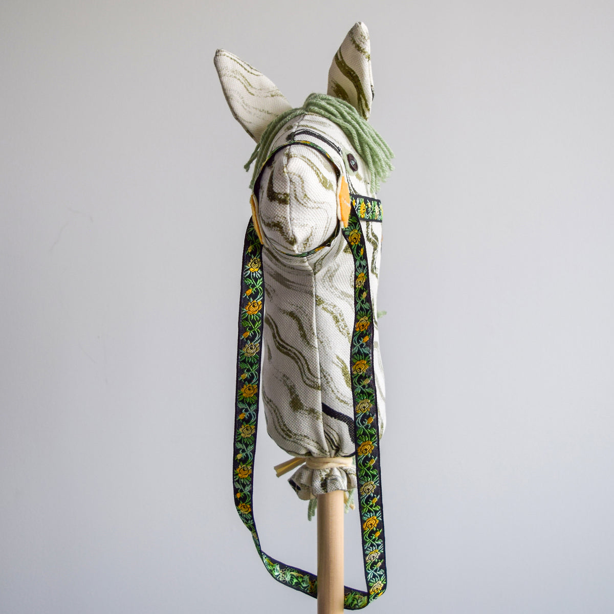 Titania - Hobby Horse